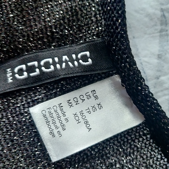 Black glitter full sleeve blouse - Picture 5 of 10